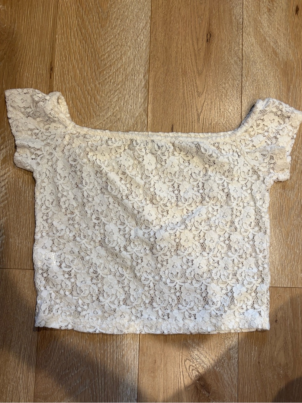 Off-Shoulder Lace Crop Top - Cream